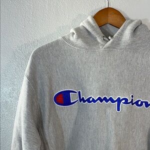 VTG Champion Reverse Weave Hoodie Gray Logo Pullover OG Streetwear Size M Iconic